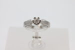 Ring i hvitt gull med diamant (0,25ct) - Bilde 2