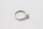 Ring i hvitt gull med diamant (0,25ct) - Bilde 4