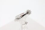 Ring i hvitt gull med diamant (0,10ct)