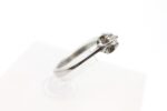 Ring i hvitt gull med diamant (0,14ct)