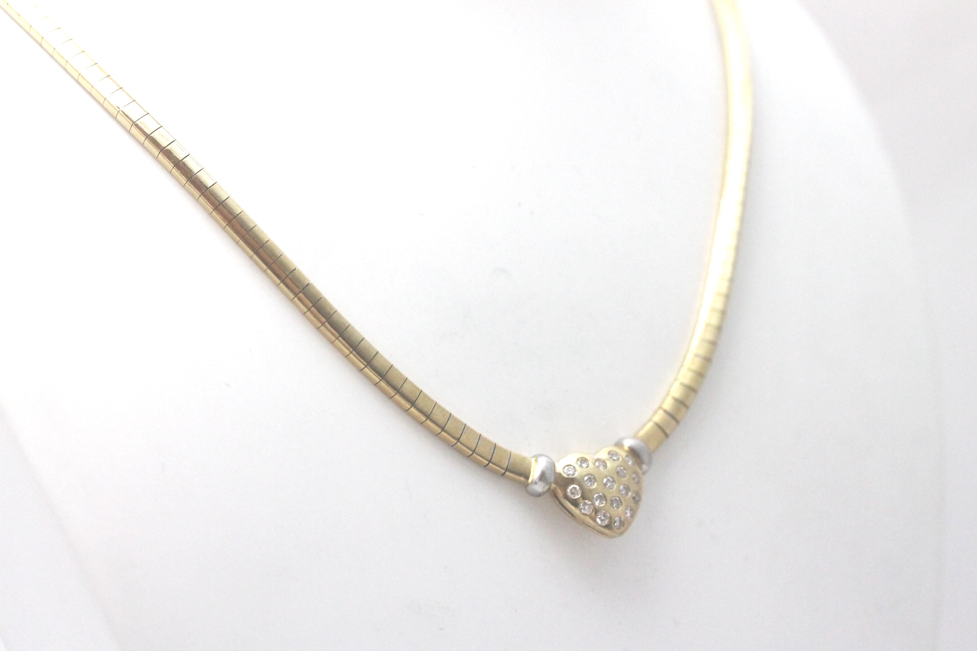 IMG_5442 Collièr i gult gull med diamanter - Bilde 1