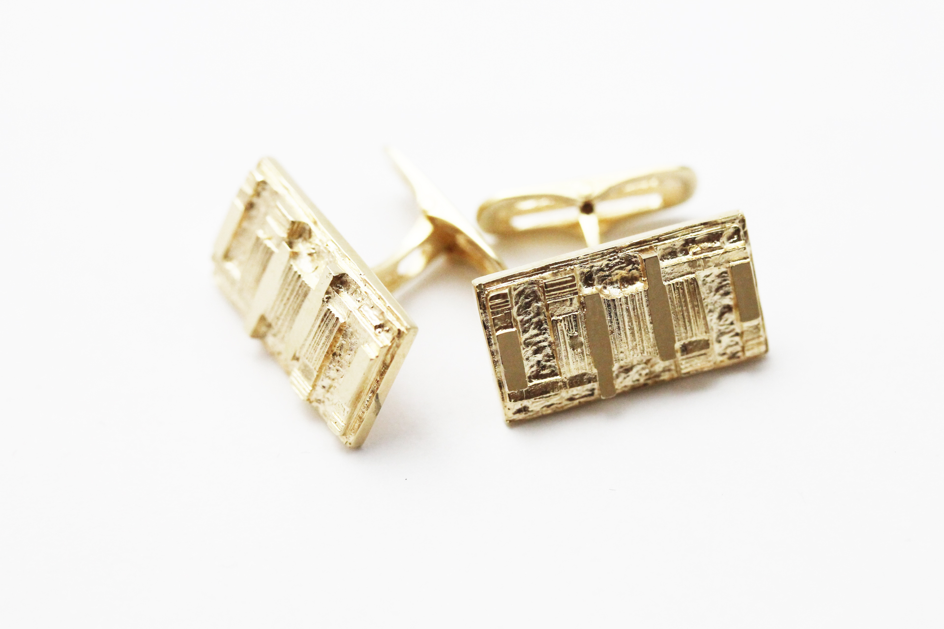 IMG_5968 Mansjettknapper i gult gull - Bilde 1