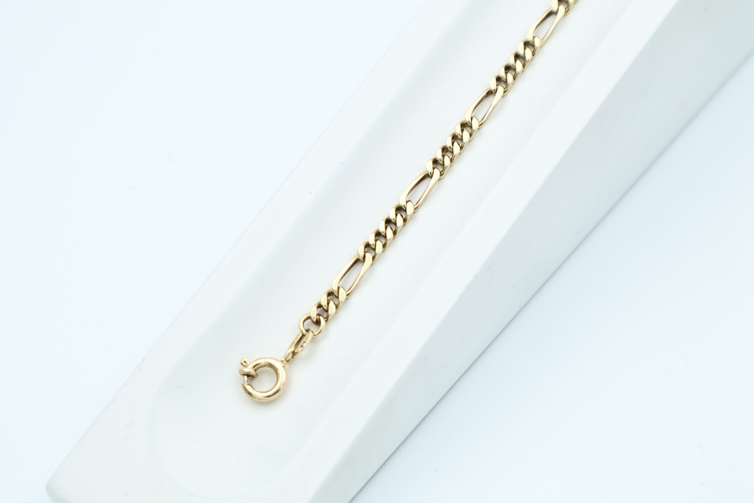 IMG_1354 Figaro armbånd i gult gull - Bilde 1