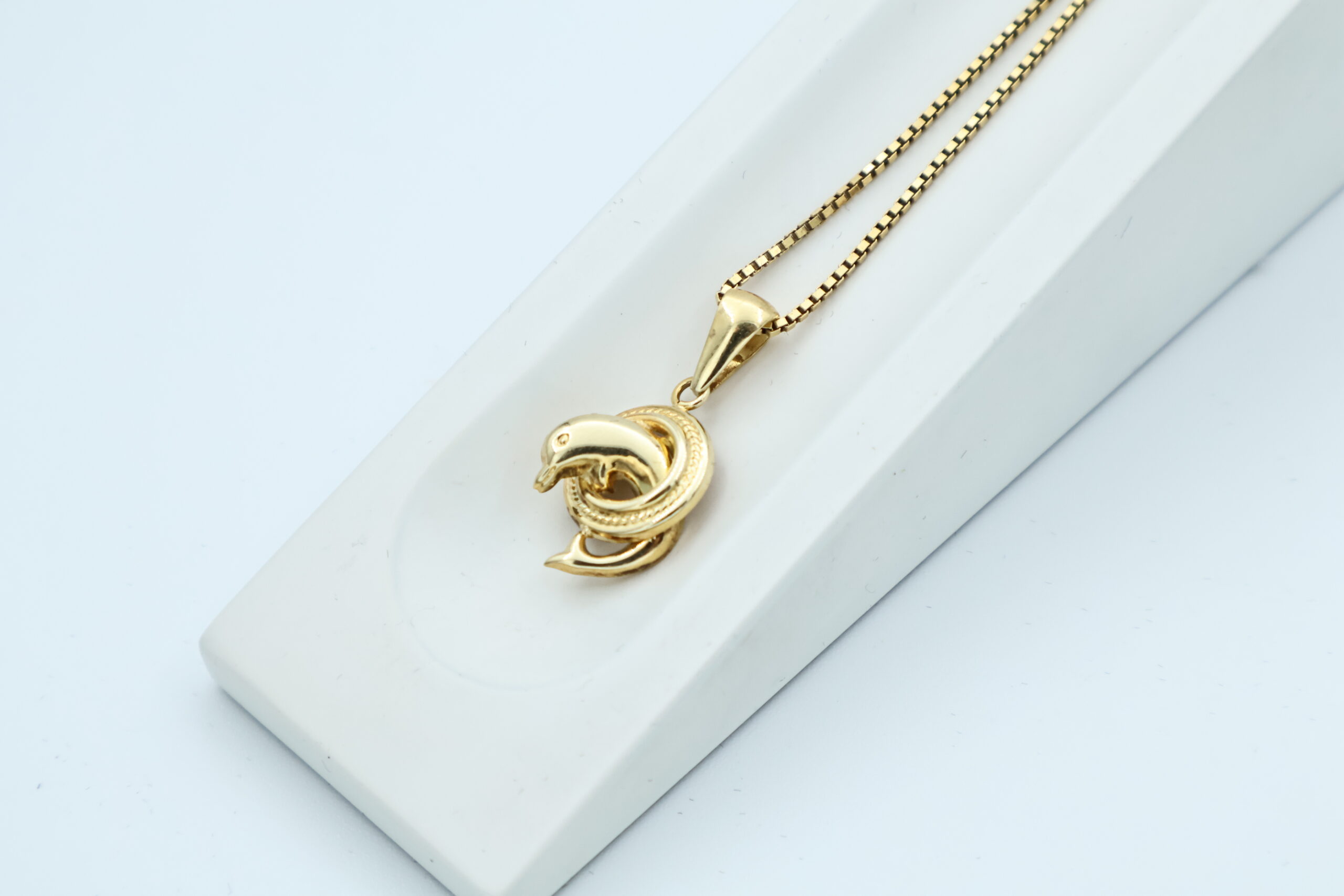 IMG_1380 Anheng i gult gull - Bilde 1