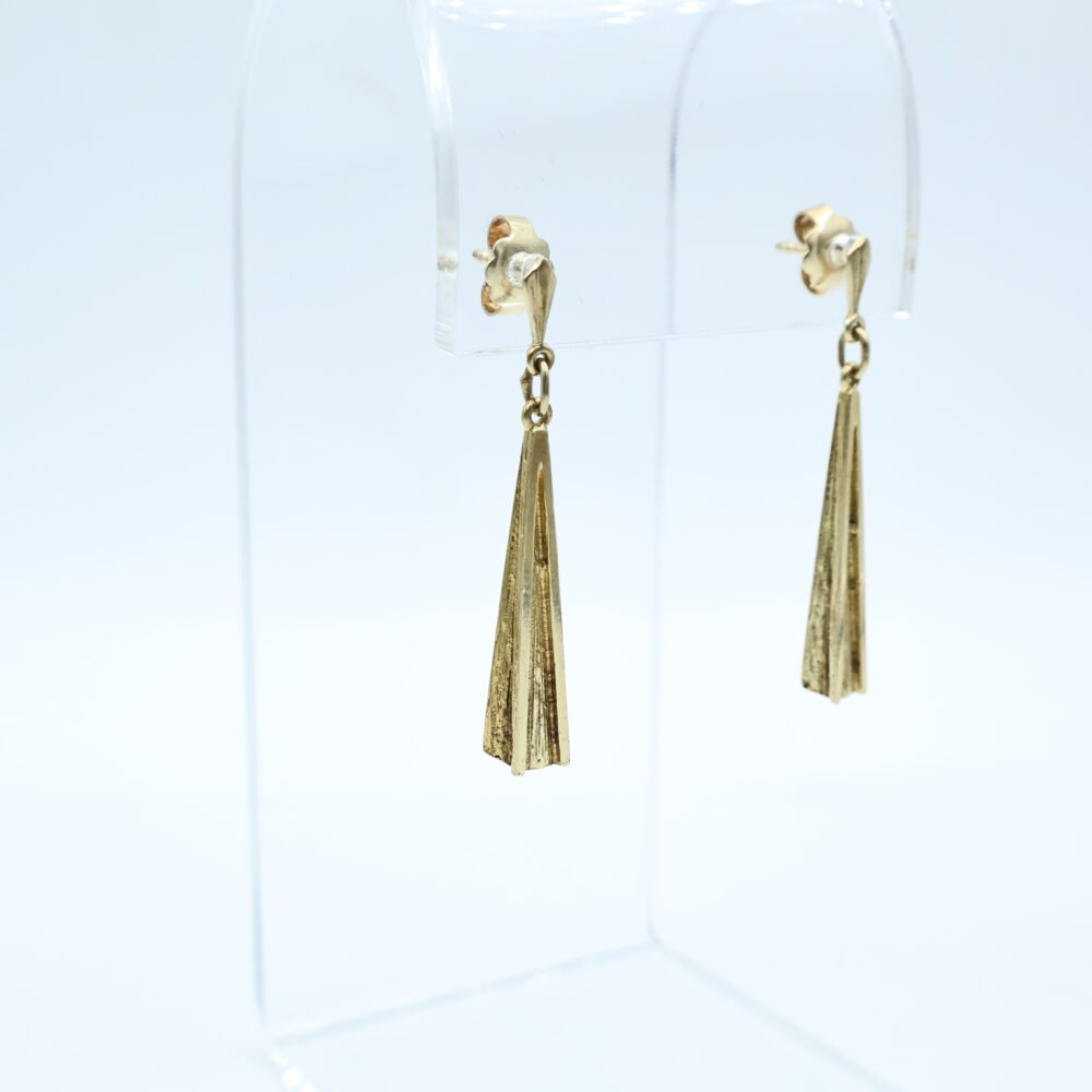 Ørepynt i gult gull