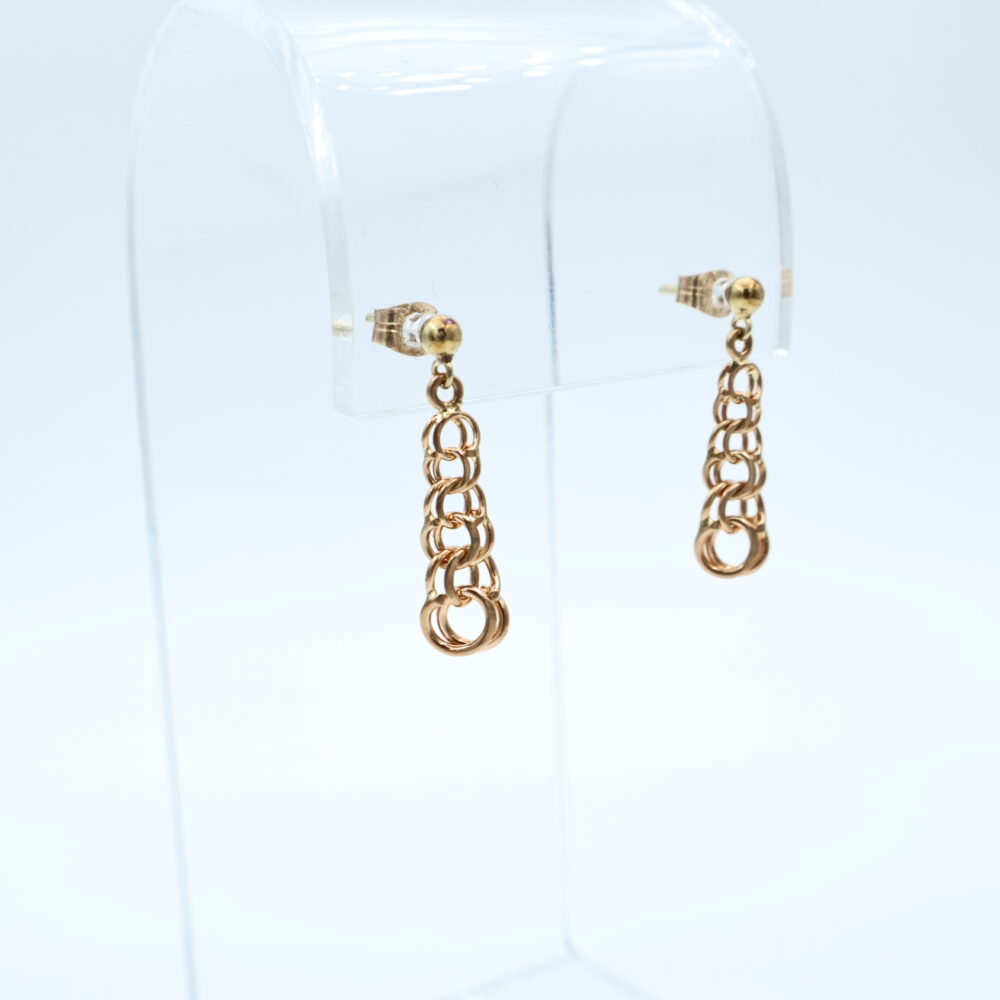 Ørepynt i gult gull