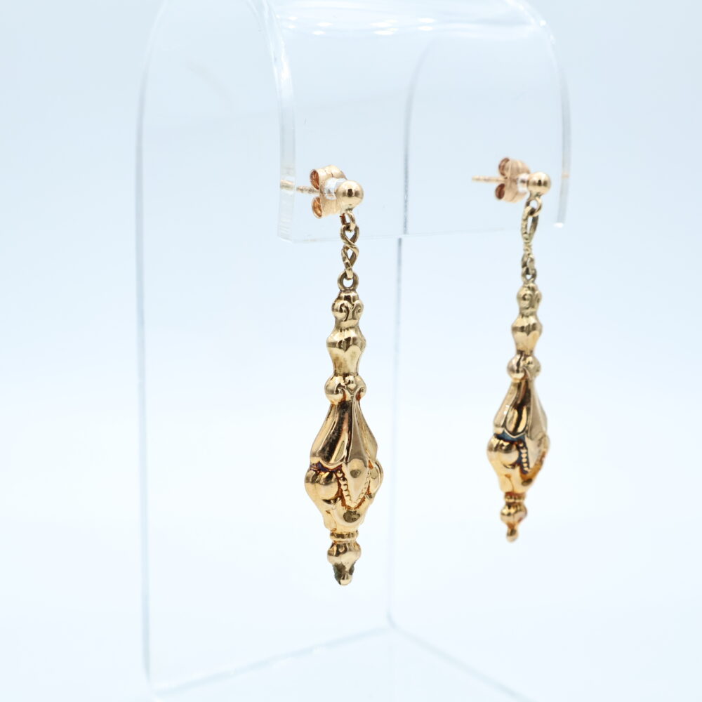 Ørepynt i gult gull