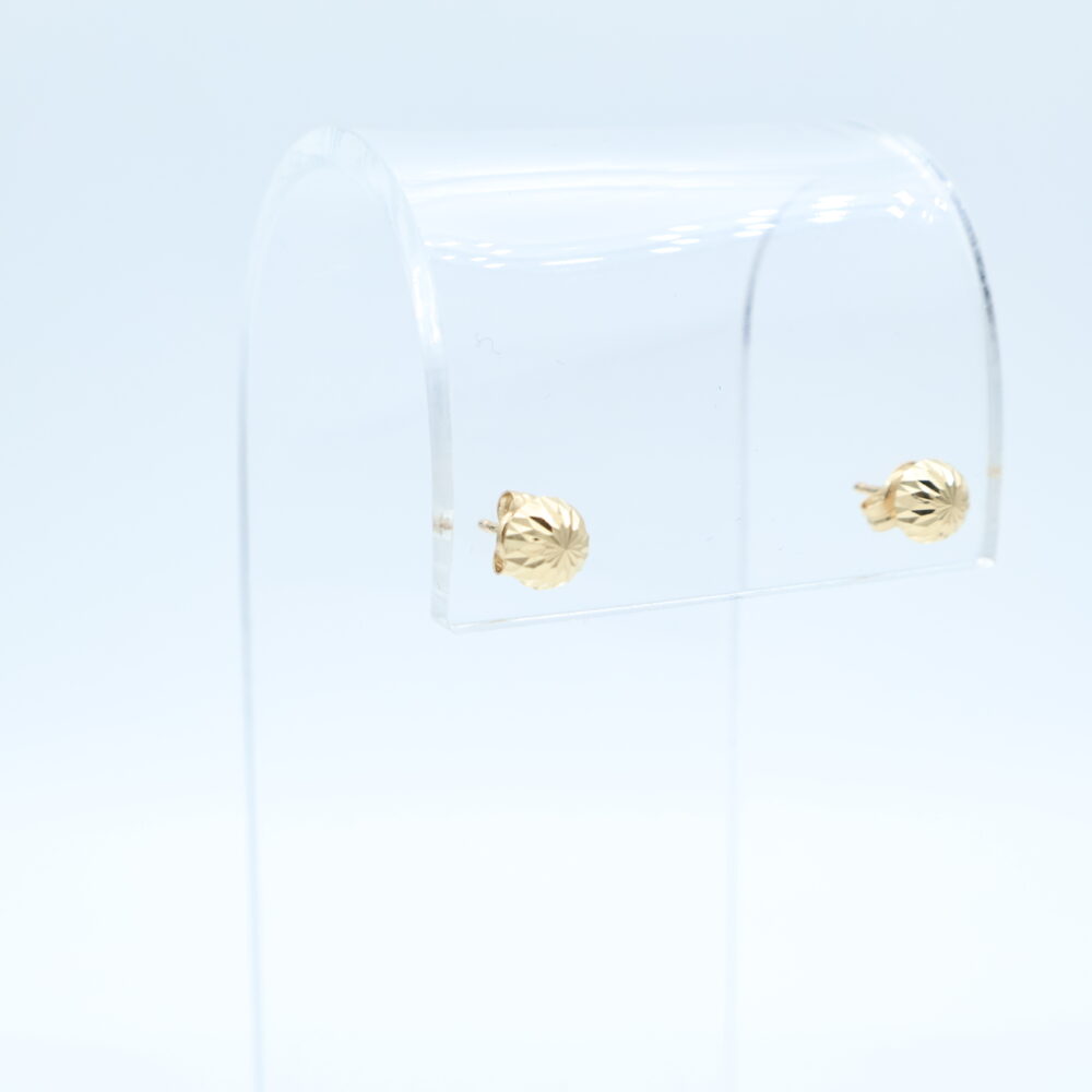 Ørepynt i gult gull