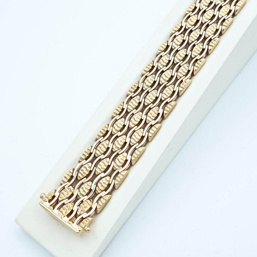 Armbånd i gult gull