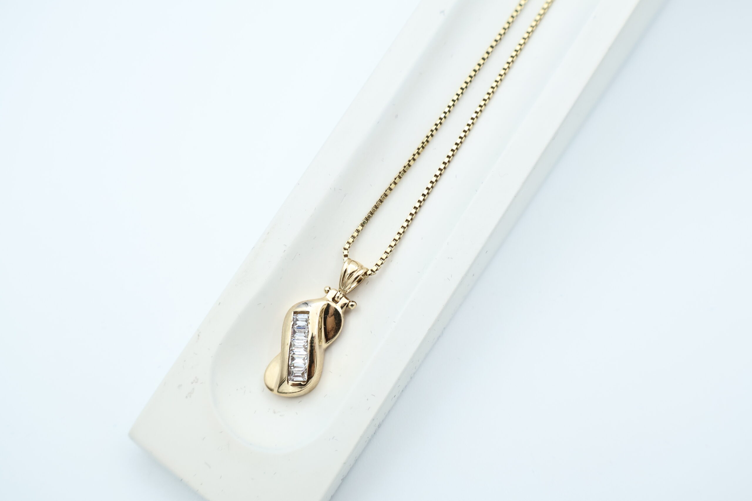 IMG_9601 Anheng i gult gull med zirkonia - Bilde 1